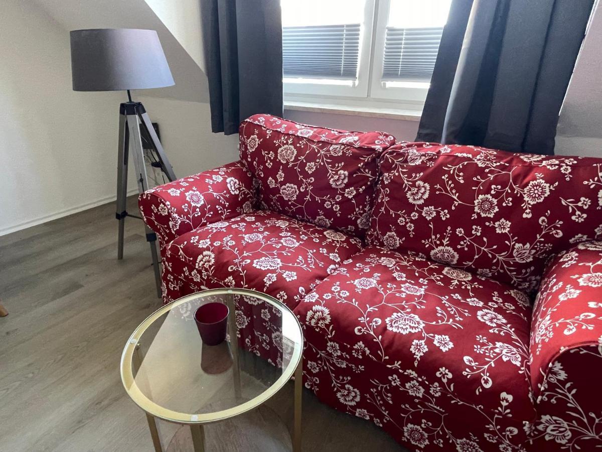 H&H Apartment Im Herzen Von Greifswald Zentral In Der Langen Reihe Bagian luar foto